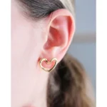 قرط مطلي بالذهب قلب