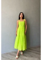 ⁦فستان مطرّز أنيق⁩ - الصورة ⁦7⁩