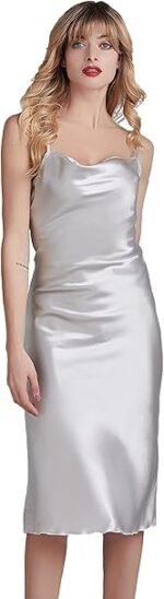 ⁦ملابس نوم من الساتان⁩ - الصورة ⁦4⁩