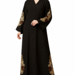 عباية سوداء انيقة مطرزة بالزهور