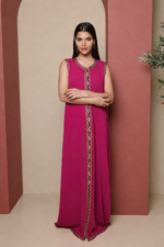 ⁦قفطان فاخر من قطعتين بتطريز ذهبي أنيق وقصّة انسيابية⁩ - الصورة ⁦5⁩