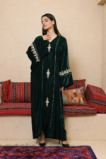 ⁦جلابية مغربية مخمل⁩ - الصورة ⁦2⁩