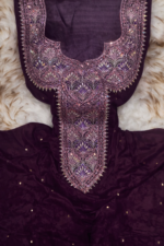 ⁦مخور حرير هندي فاخر بخفة راقية وتطريز مرصع بالكريستال⁩ - الصورة ⁦2⁩