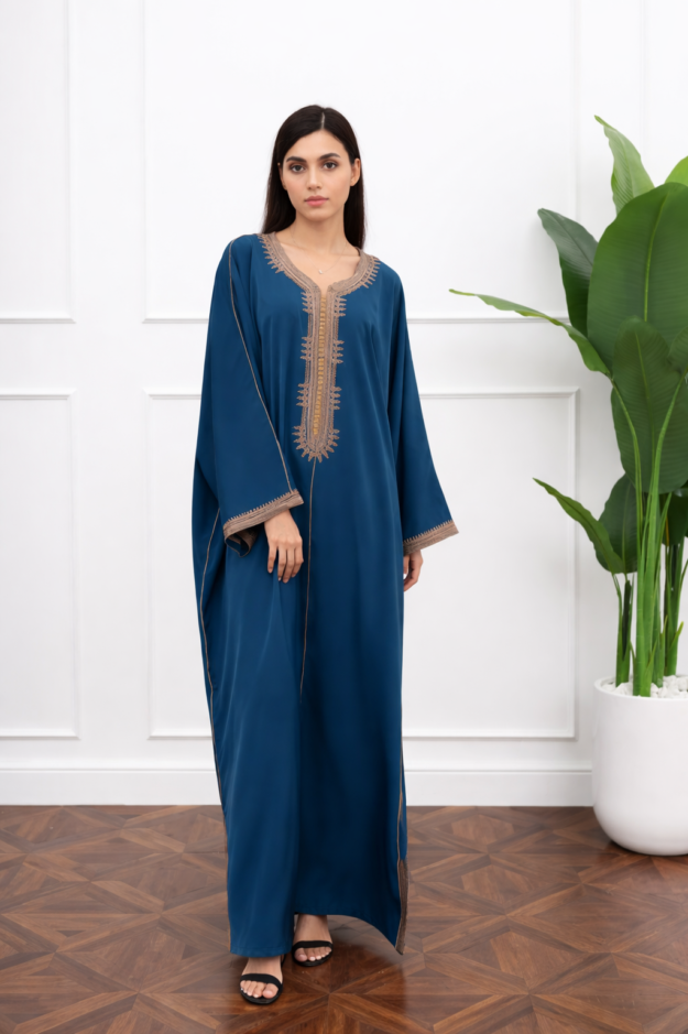 cropped-ChatGPT-Image-19-مارس-2026،-04_12_57-م.png قفطان مغربي واسع بتطريز تراثي أنيق من قماش الكريب - الصورة 1