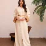 قفطان كريمي فاخر بحزام جملي ولمسة أناقة راقية