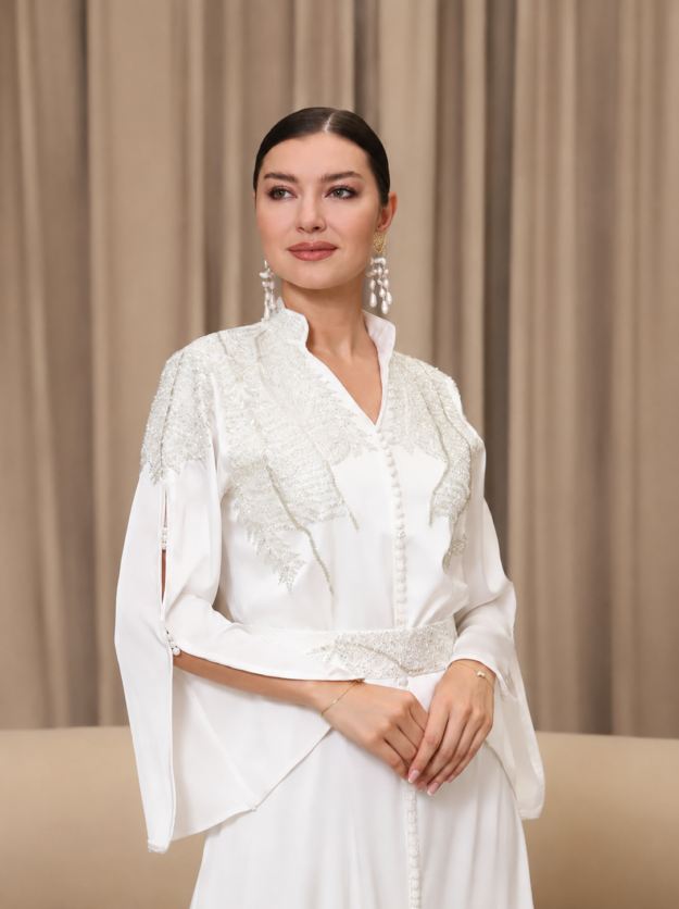 cropped-ChatGPT-Image-18-يوليو-2026،-10_44_00-م.png قفطان سلطانه - الصورة 1