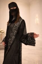 Korean Abaya with Shimmering Details - Image 2