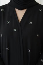 Elegant Black Embroidered Abaya for Women – Modest Long Sleeve V-Neck with Sheila - Image 6