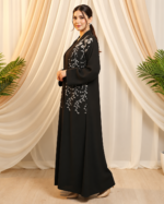 Black Fashion 3-Piece Premium Black Embroidered Abaya Set With Inner And Sheila - Image 3